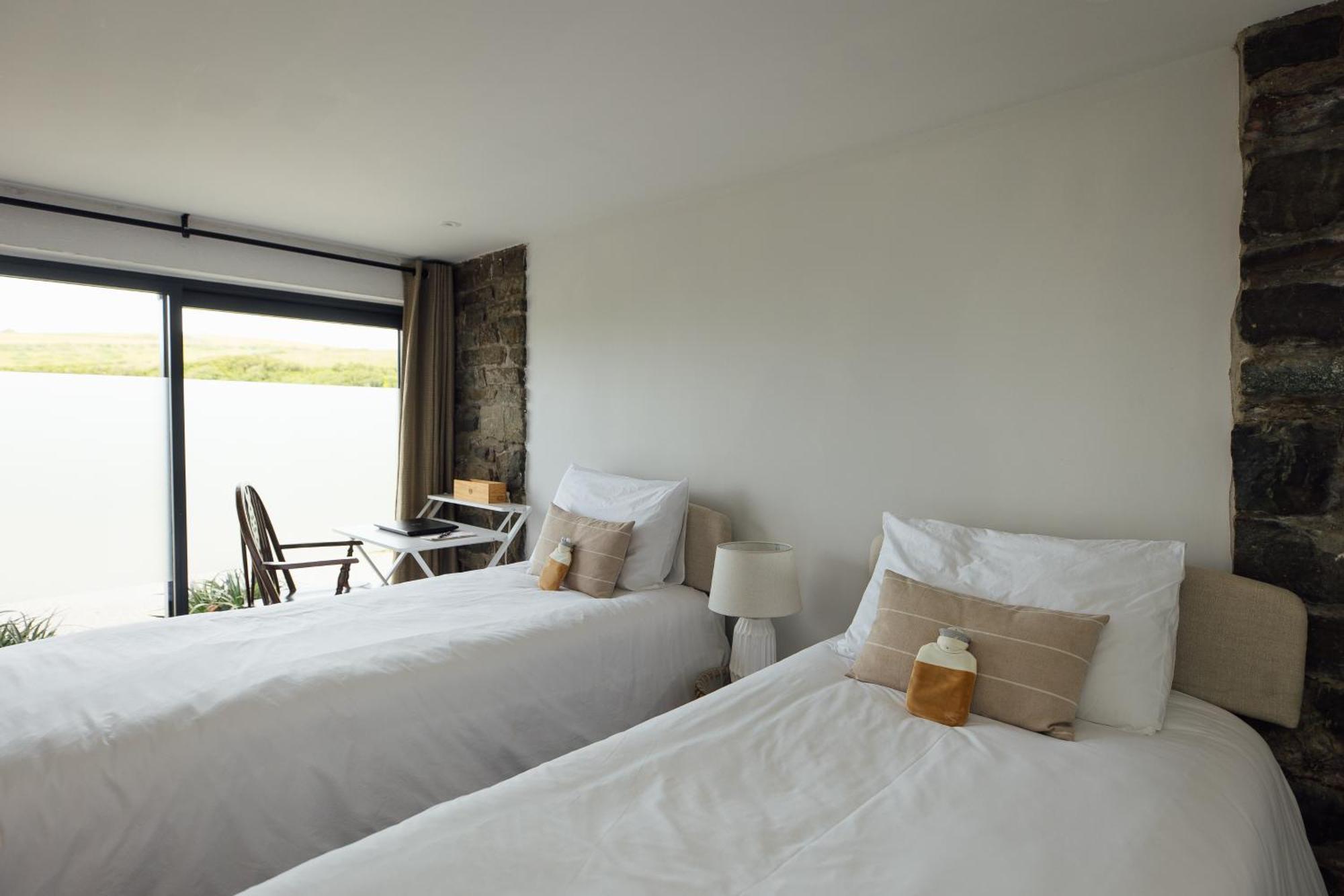 Cliff-Top Cottage On Coast Path W/Panoramic Views Trevine Exterior photo